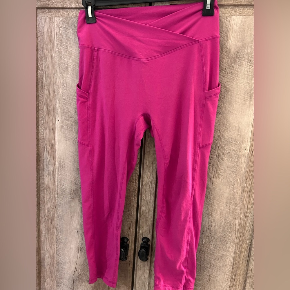Rae Mode Large raspberry high waisted poly microfiber spandex pocket leggings - Picture 6 of 10